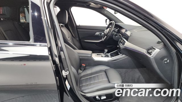 BMW 3 Series (G20) 320d Touring M Sport 2022 — фото 15