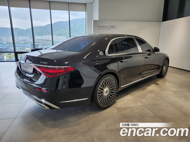 Mercedes-Benz S-Class (W223) Maybach S680 4MATIC 2023 — фото 4