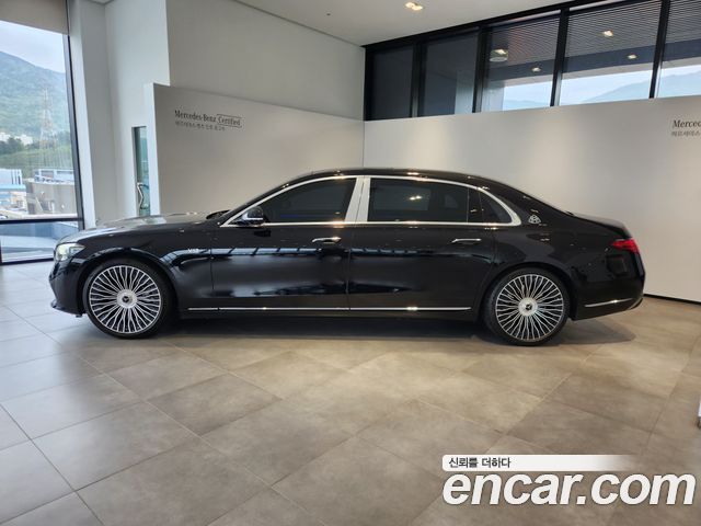 Mercedes-Benz S-Class (W223) Maybach S680 4MATIC 2023 — фото 8