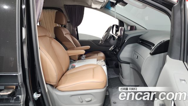 Hyundai Staria 4WD Camper Special Vehicle 2022 — фото 11