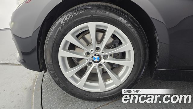 BMW 3 Series (F30) 320d 2017 — фото 5