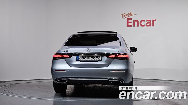 Mercedes-Benz E-Class (W213) E250 Avantgarde 2021 — фото 4