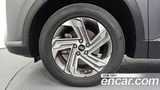 Hyundai Santa Fe Diesel 2.2 2WD Premium Choice 2021 — фото 5