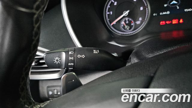 Hyundai Santa Fe Diesel 2.2 2WD Premium Choice 2021 — фото 14