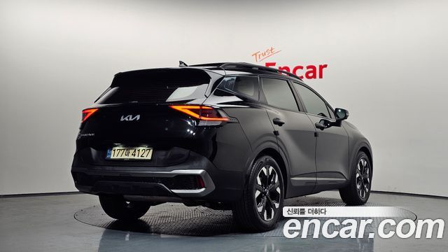 Kia Sportage (V) Gasoline 1.6 Turbo 2WD Signature Gravity 2022 — фото 2