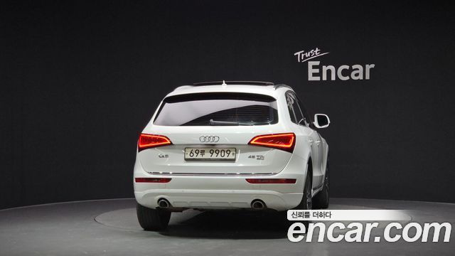 Audi Q5 45 TDI Quattro 8R 2015 — фото 4