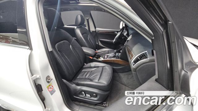 Audi Q5 45 TDI Quattro 8R 2015 — фото 11