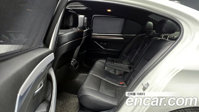 BMW 5 Series (F10) 520d M Sport 2013 — фото 12