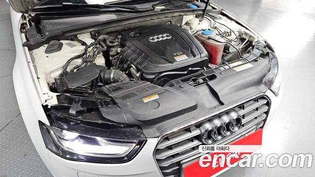 Audi A4 35 TDI Quattro Comfort Edition B8 2015 — фото 6