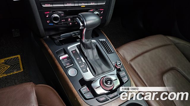 Audi A4 35 TDI Quattro Comfort Edition B8 2015 — фото 9