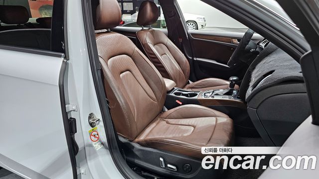 Audi A4 35 TDI Quattro Comfort Edition B8 2015 — фото 10