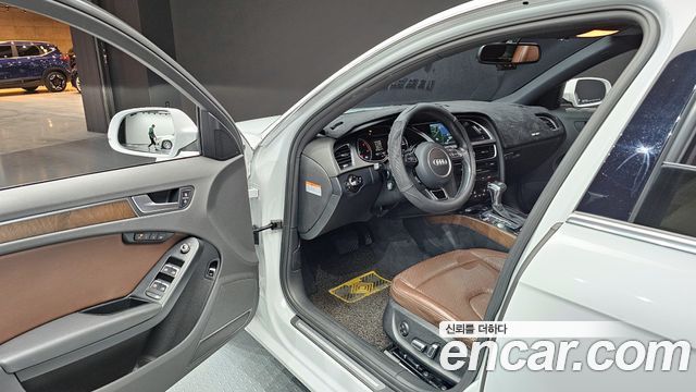 Audi A4 35 TDI Quattro Comfort Edition B8 2015 — фото 11