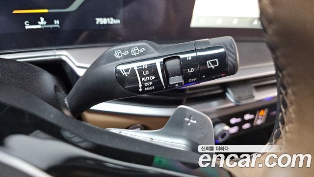 Kia Sorento (IV) Gasoline 2.5T 2WD Noblesse 2024 — фото 18