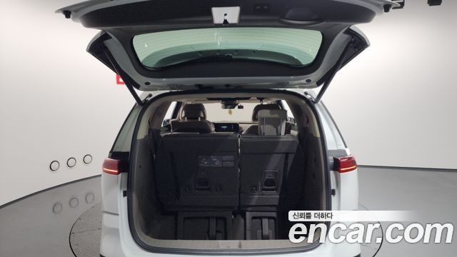 Kia Carnival (IV) Gasoline 7-Seater Hi-Limousine Signature 2021 — фото 20