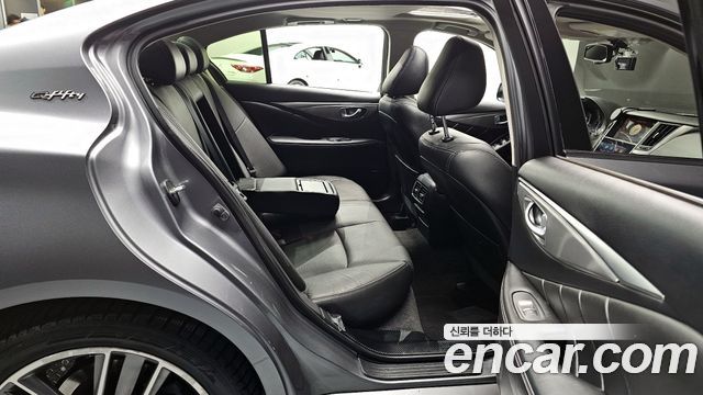 Infiniti Q50 2.2d Premium 2016 — фото 12