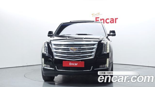 Cadillac Escalade 6.2 ESV 4th 2017 — фото 3