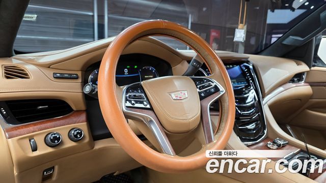 Cadillac Escalade 6.2 ESV 4th 2017 — фото 13