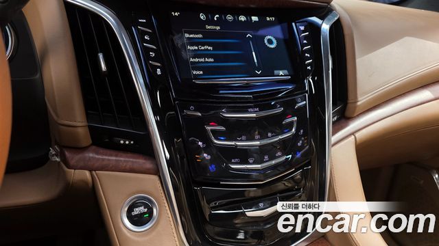 Cadillac Escalade 6.2 ESV 4th 2017 — фото 14