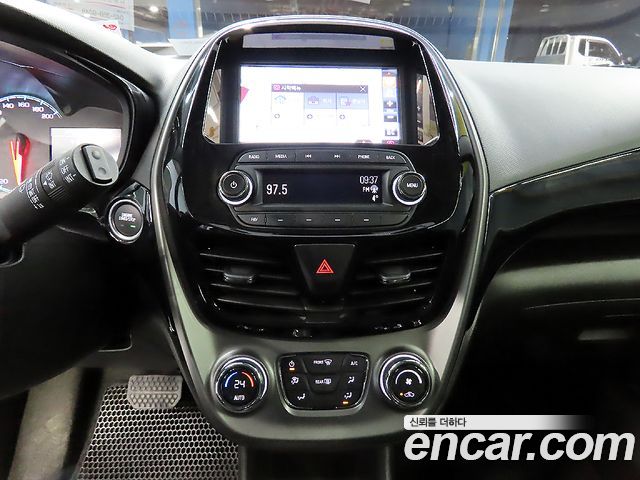 Chevrolet Spark Premier 2019 — фото 15