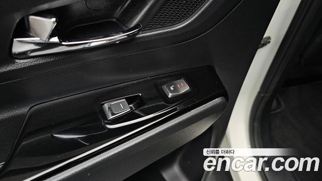 KG Mobility (SsangYong) Beautiful Korando Gasoline 1.5 2WD C7 2022 — фото 18