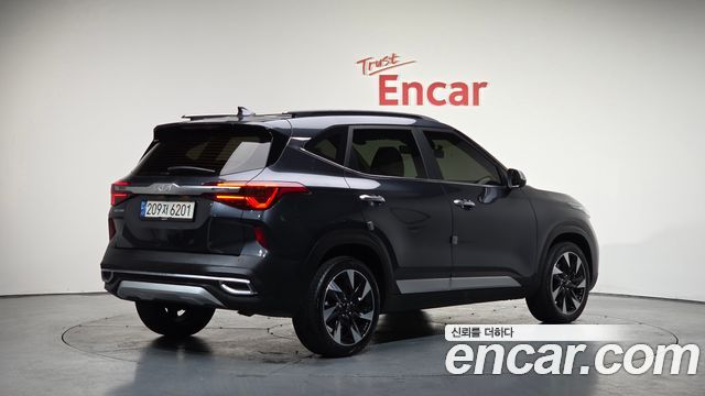 Kia Seltos Gasoline 1.6 Turbo 2WD Gravity 2022 — фото 2