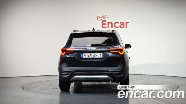Kia Seltos Gasoline 1.6 Turbo 2WD Gravity 2022 — фото 4