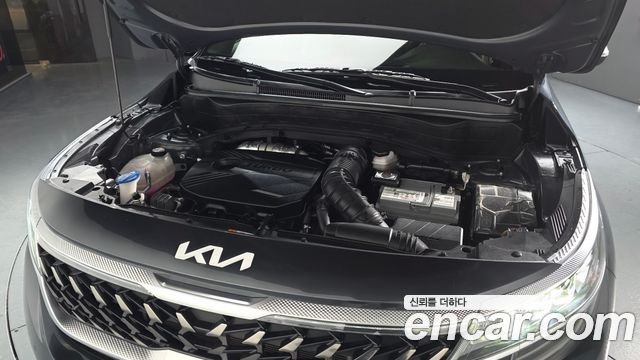 Kia Seltos Gasoline 1.6 Turbo 2WD Gravity 2022 — фото 6