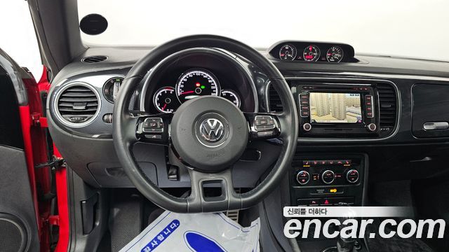 Volkswagen Beetle 2.0 TDI Premium 3rd 2013 — фото 18