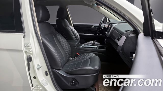 KG Mobility (SsangYong) Rexton Diesel 2.2 4WD Prestige 2023 — фото 15