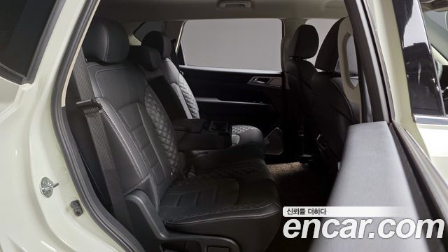 KG Mobility (SsangYong) Rexton Diesel 2.2 4WD Prestige 2023 — фото 16