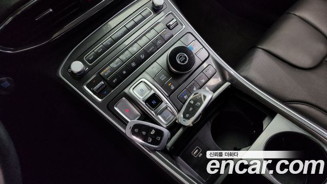 Hyundai Santa Fe Gasoline 2.5T 2WD Premium Choice 2021 — фото 9