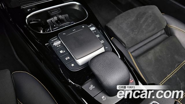 Mercedes-Benz CLA-Class (C118) AMG CLA 45 S 4MATIC+ 2021 — фото 17
