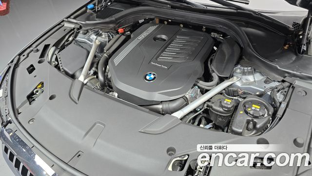BMW 6 Series GT (G32) 630i xDrive M Sport 2023 — фото 6