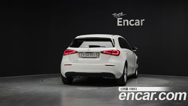 Mercedes-Benz A-Class (W177) A220 Hatchback 2019 — фото 4