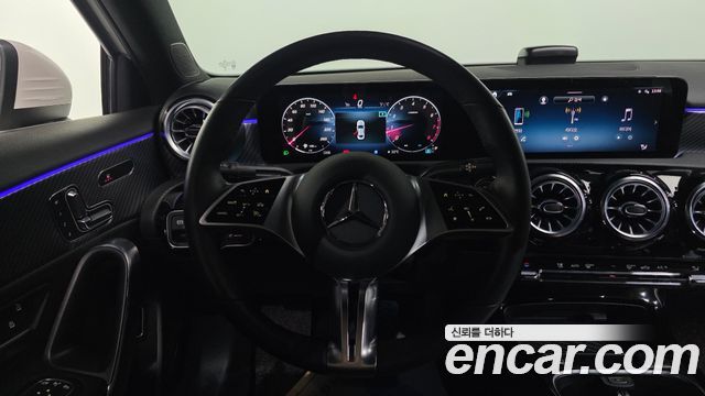 Mercedes-Benz A-Class (W177) A220 Sedan 2024 — фото 13