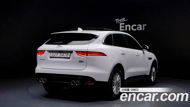 Jaguar F-PACE 20d Prestige 2018 — фото 2
