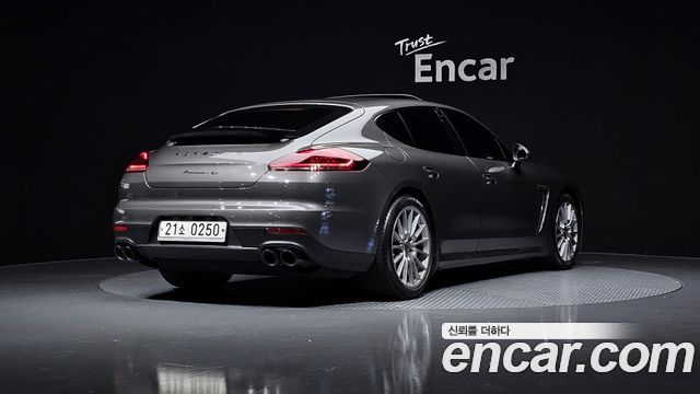 Porsche Panamera 3.6 AWD Edition 970 2016 — фото 2