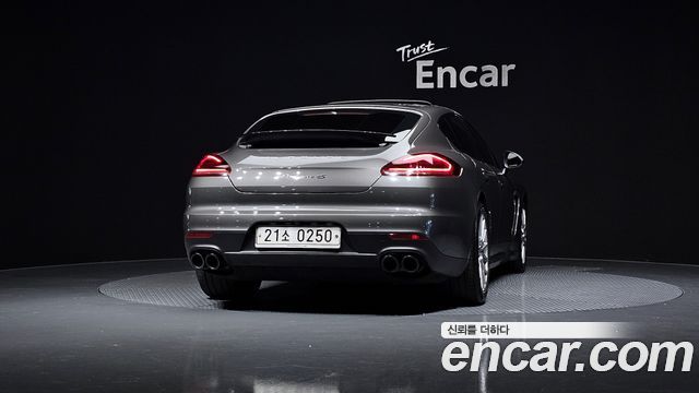 Porsche Panamera 3.6 AWD Edition 970 2016 — фото 4