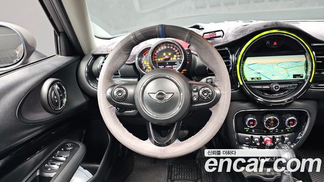 MINI Cooper D Clubman High 2nd 2016 — фото 13