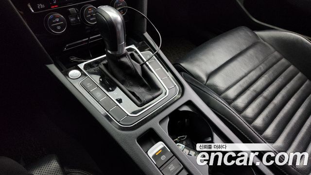 Volkswagen Passat GT (B8) 2.0 TDI 4Motion Prestige 2018 — фото 9