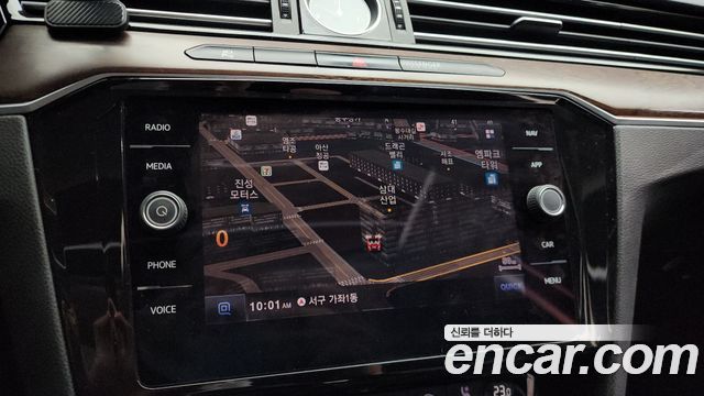 Volkswagen Passat GT (B8) 2.0 TDI 4Motion Prestige 2018 — фото 14