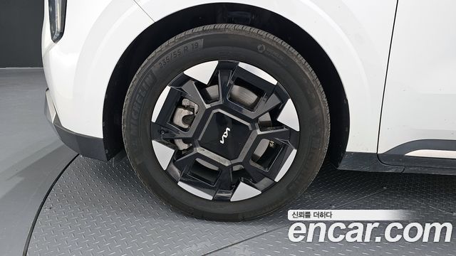 Kia Carnival (IV) Gasoline 7-Seater Noblesse 2024 — фото 5