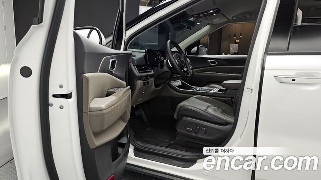 Kia Carnival (IV) Gasoline 7-Seater Noblesse 2024 — фото 10