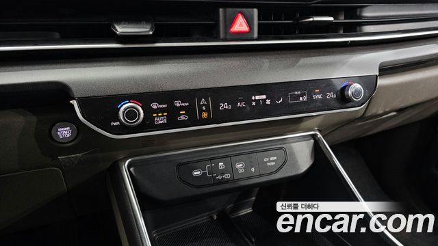 Kia Carnival (IV) Gasoline 7-Seater Noblesse 2024 — фото 19