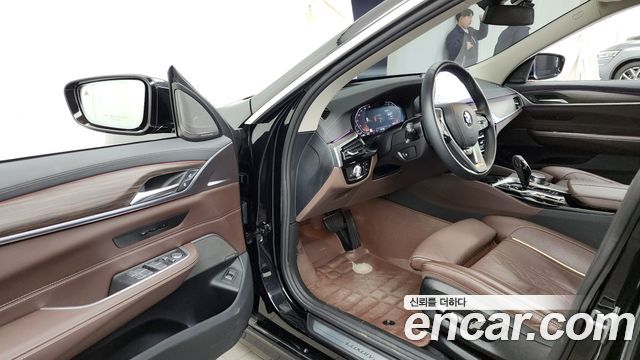 BMW 6 Series GT (G32) 630i xDrive Luxury 2023 — фото 10