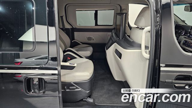 Hyundai Grand Starex Limousine 2021 — фото 12