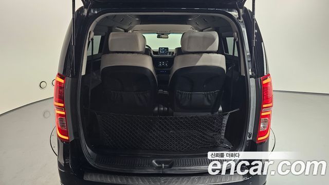 Hyundai Grand Starex Limousine 2021 — фото 20