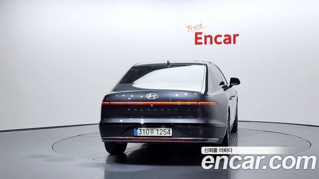 Hyundai Grandeur (GN7) 2,5 Gasoline 2WD Premium 2023 — фото 4
