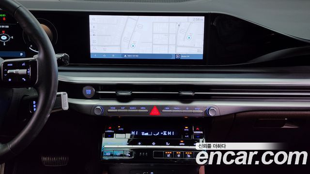 Hyundai Grandeur (GN7) 2,5 Gasoline 2WD Premium 2023 — фото 14