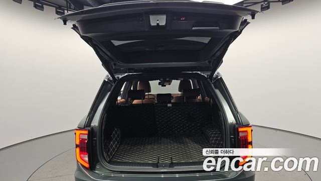KG Mobility (SsangYong) Torres Gasoline 1.5 2WD T7 2023 — фото 24